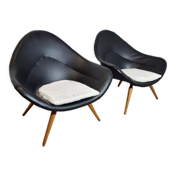 Pair of Brussels expo armchairs