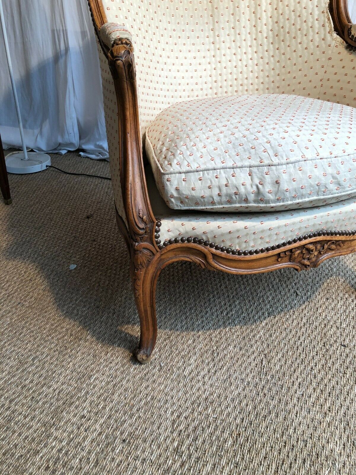 19th century Louis XV-style shepherdess chair