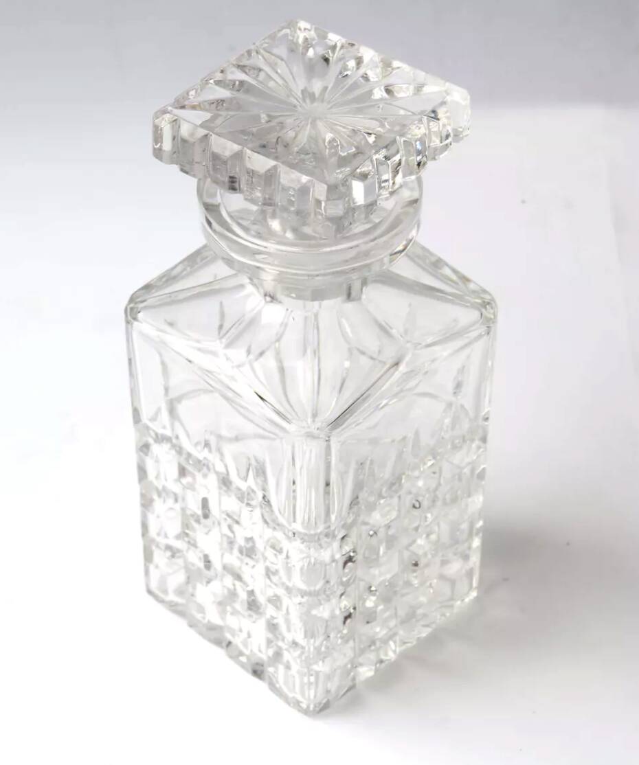 Cut crystal whiskey decanter