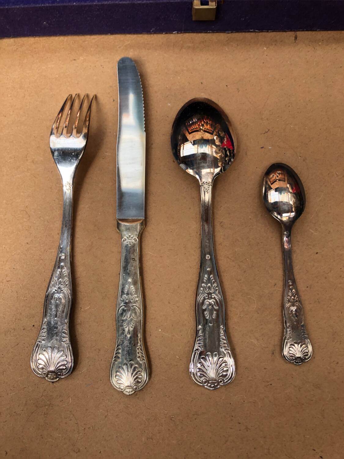 Louis xv style silver metal housewife service 51 pieces + vintage box