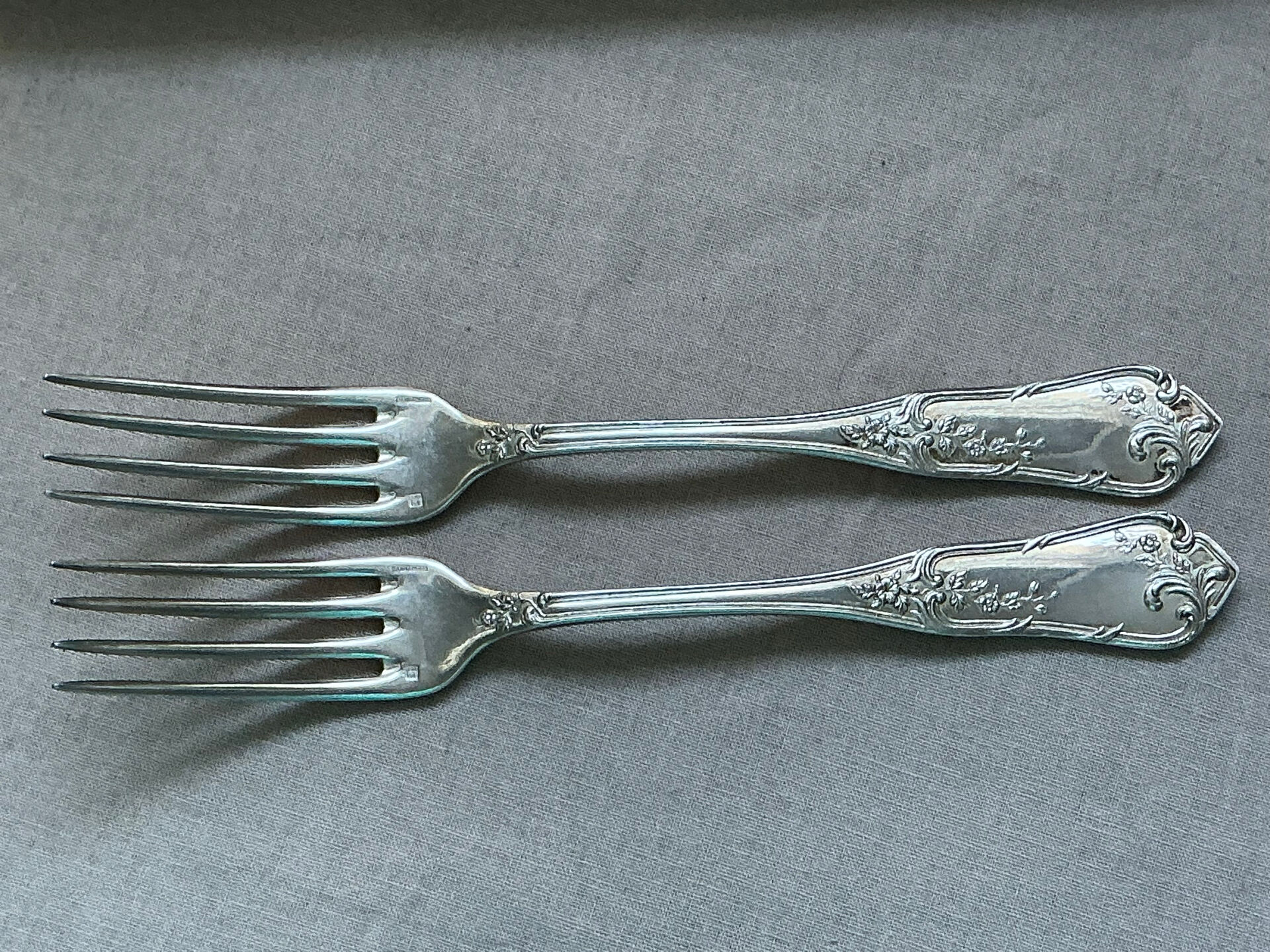 Elegant cutlery set 1900-1910 Boulenger "White 84" 24 place settings