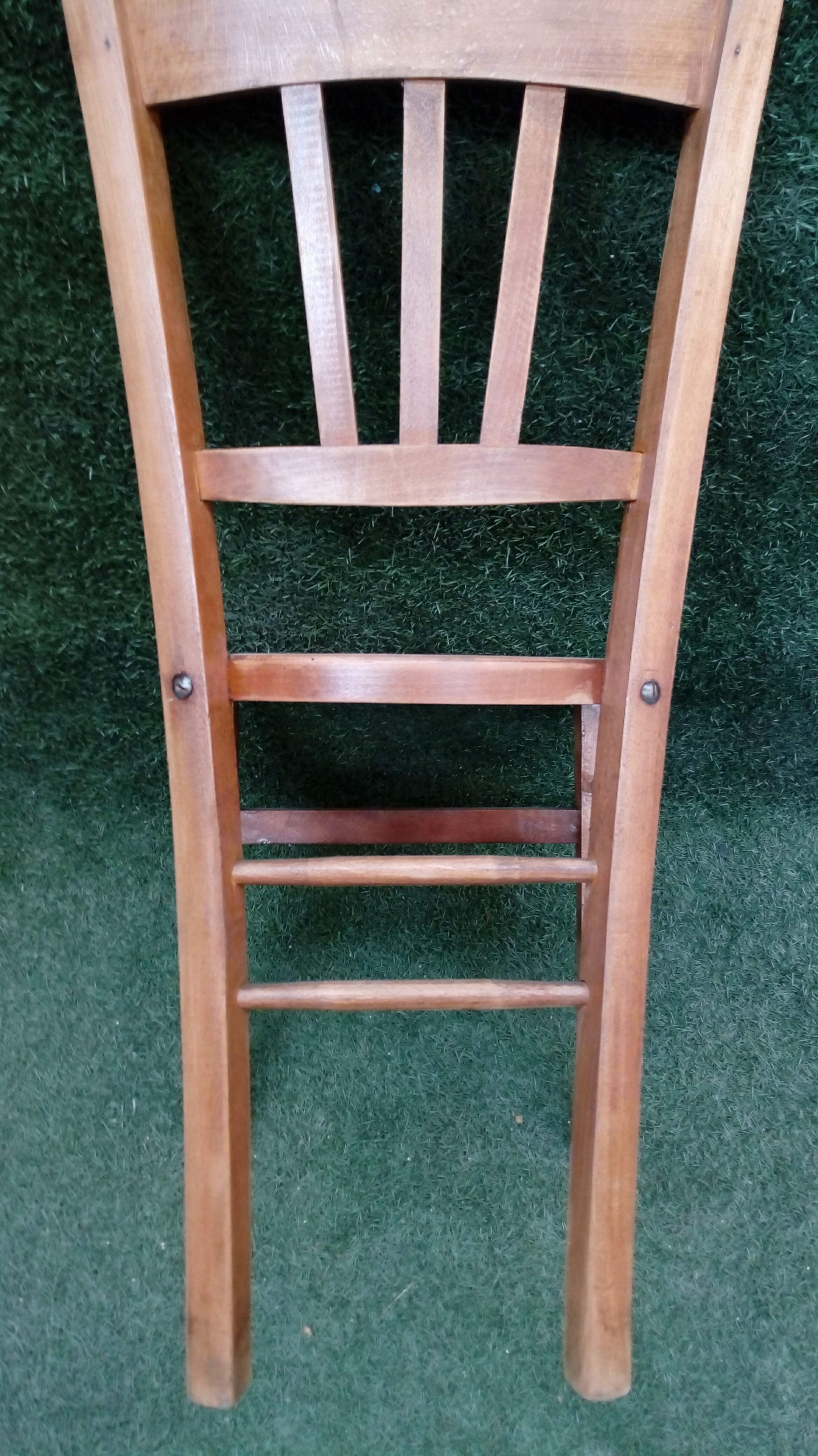 Bistro chair