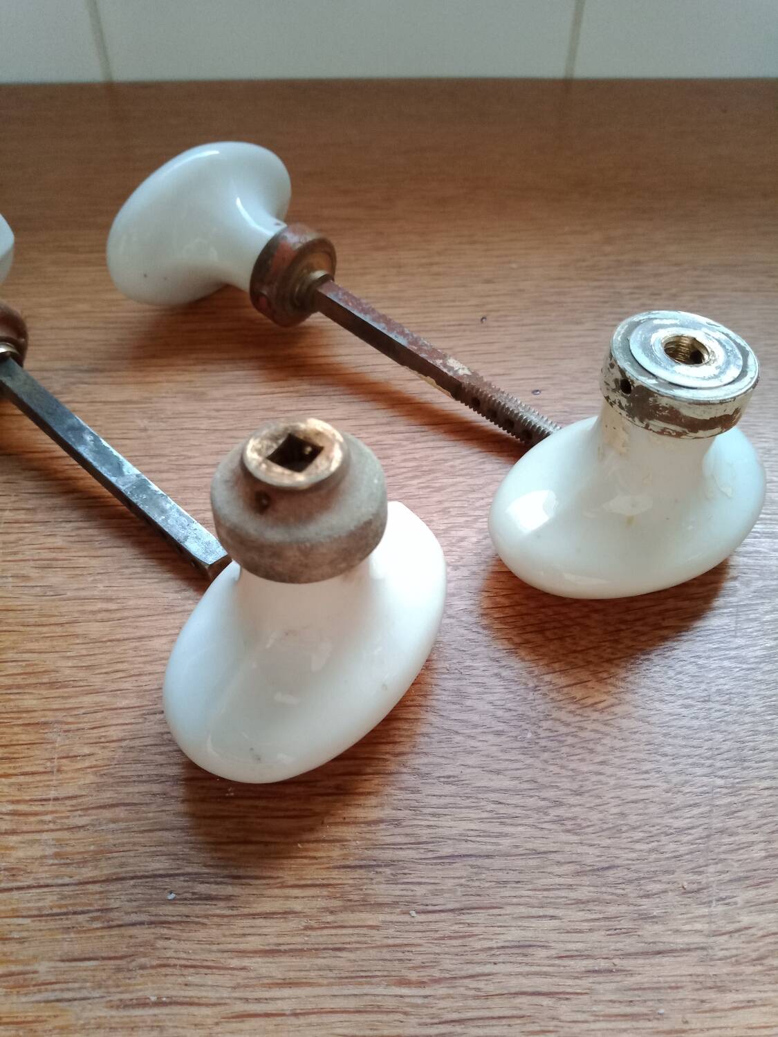 Porcelain door handles