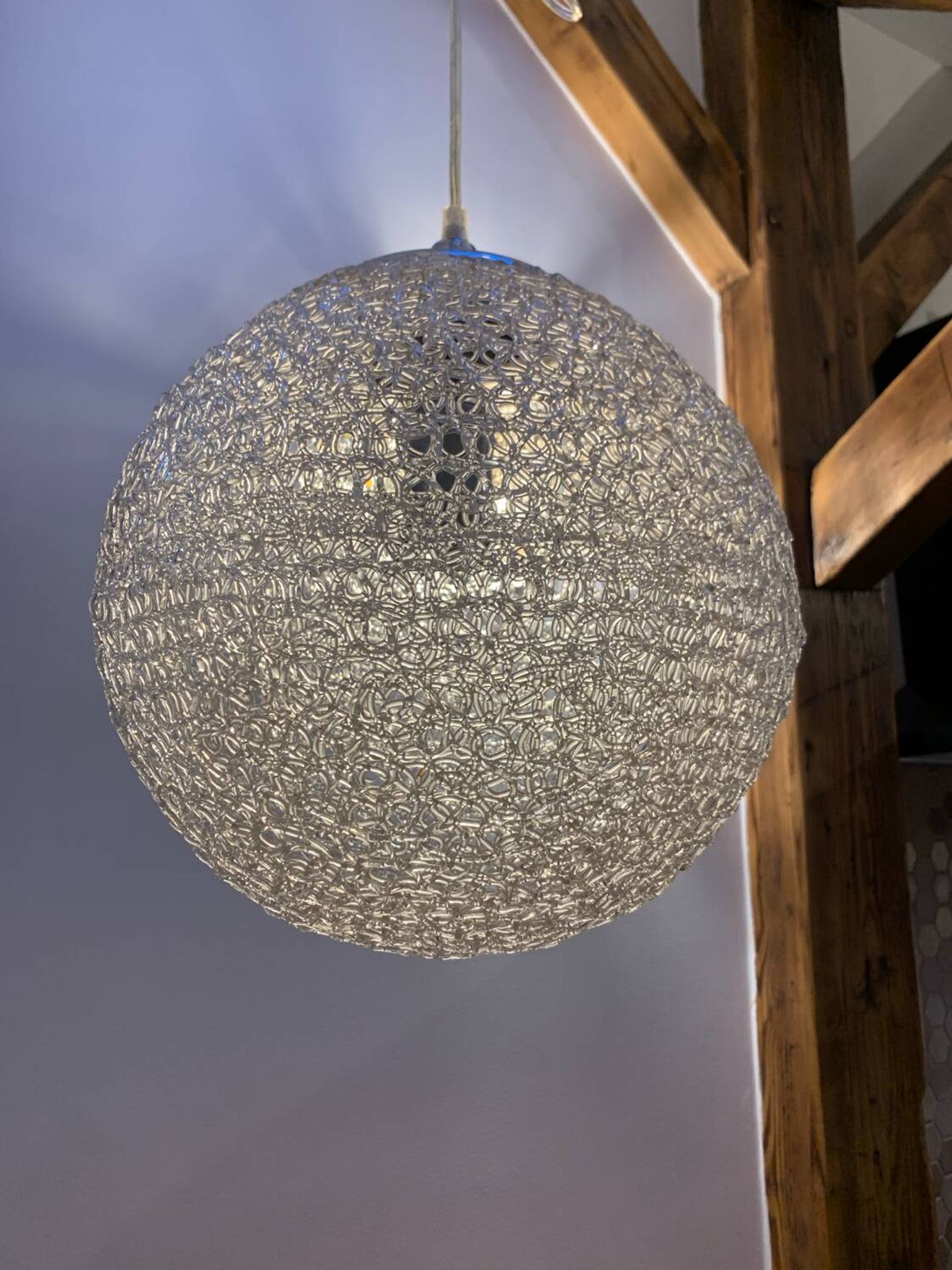 Spaghetti resin ball lamp