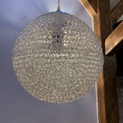 Spaghetti resin ball lamp