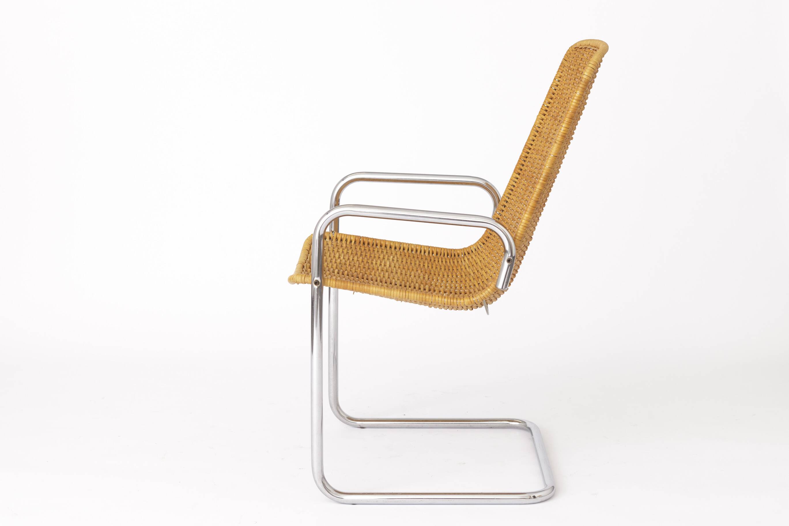 2 Cantilever Chairs 1970s - Italy