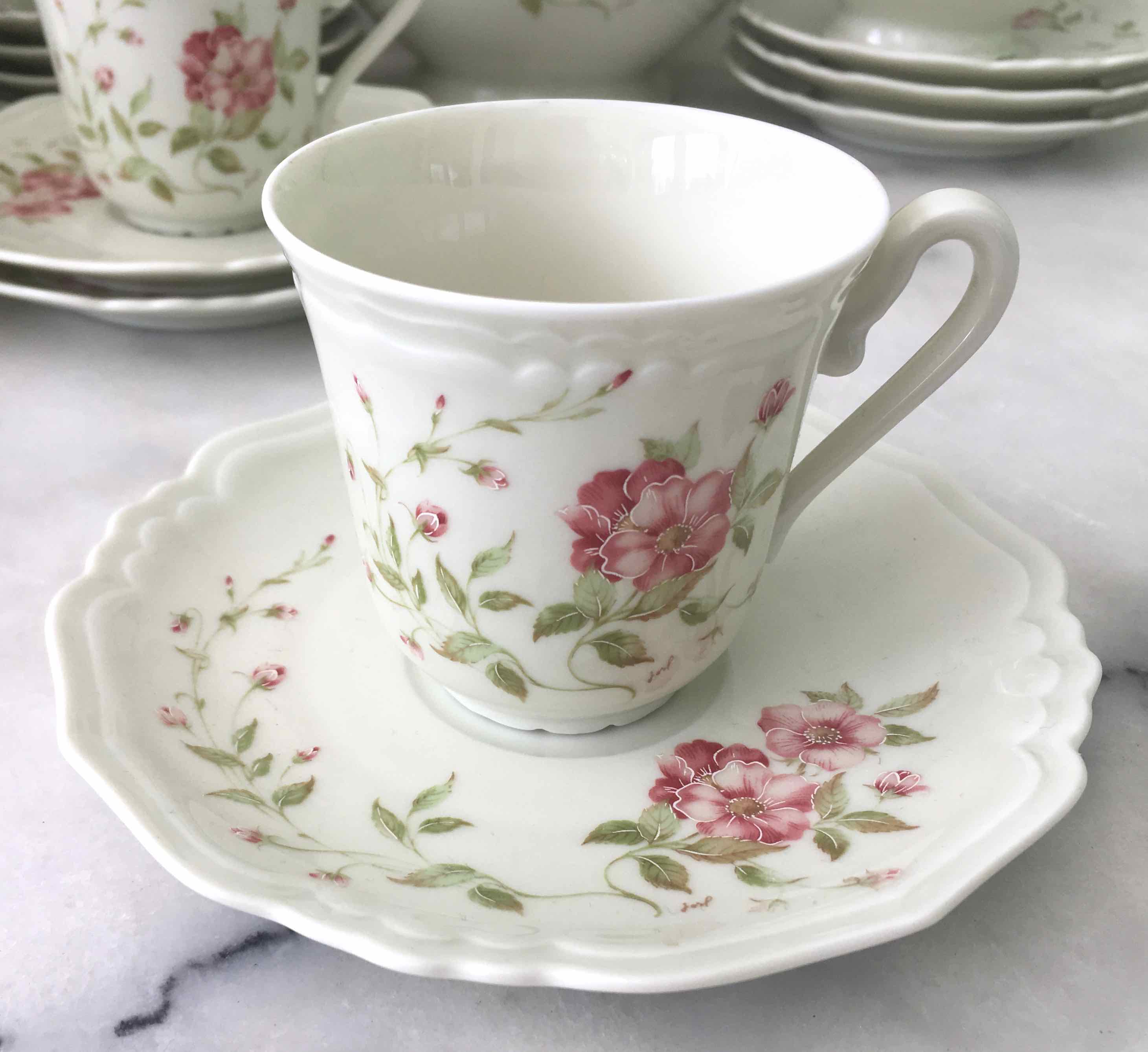 Porcelain coffee set 27 pieces