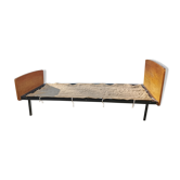 Single bed
