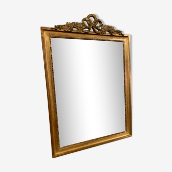Miroir rectangulaire bois doré avec fronton noeud