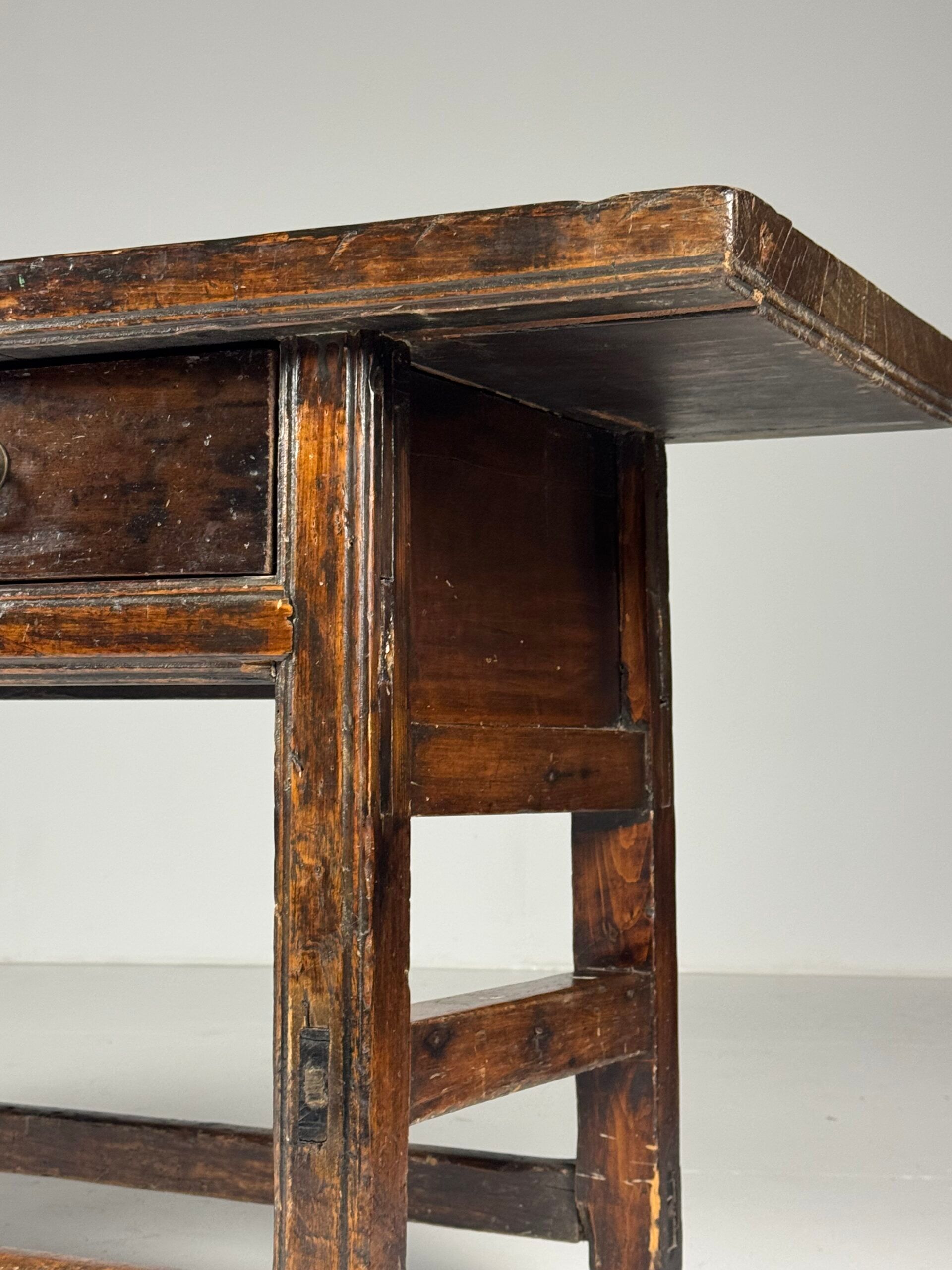 Table d'appoint chinoise du 20e siècle