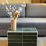 Ceramic tile column