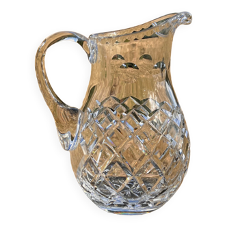 Crystal pitcher cut