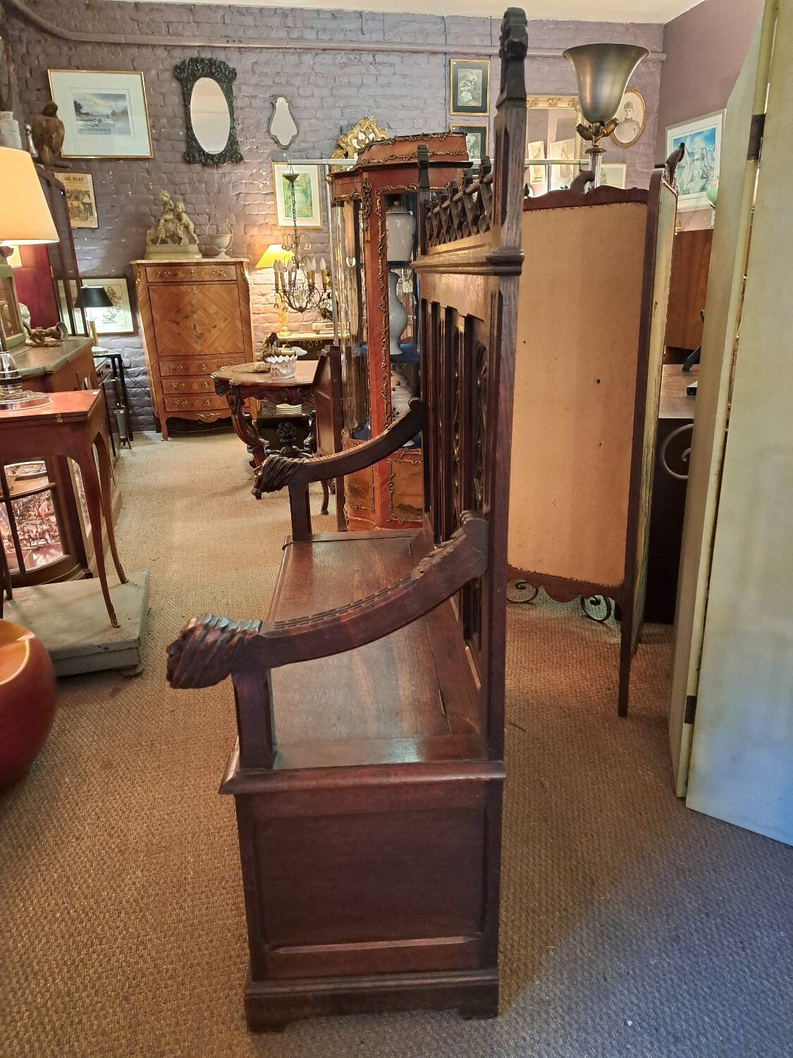Neo-Gothic chest bench from the late 19th century