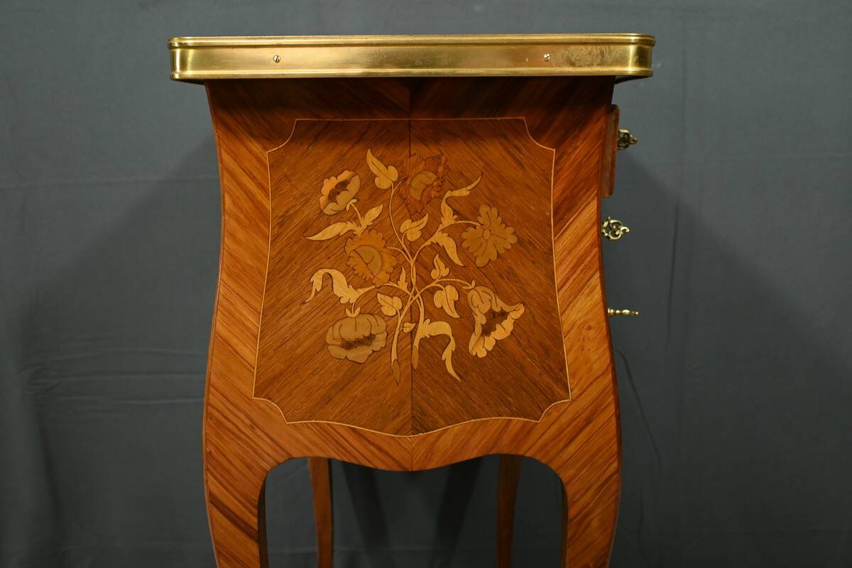 Bedside table in rosewood and palisander, Louis XV style – Late 19th century