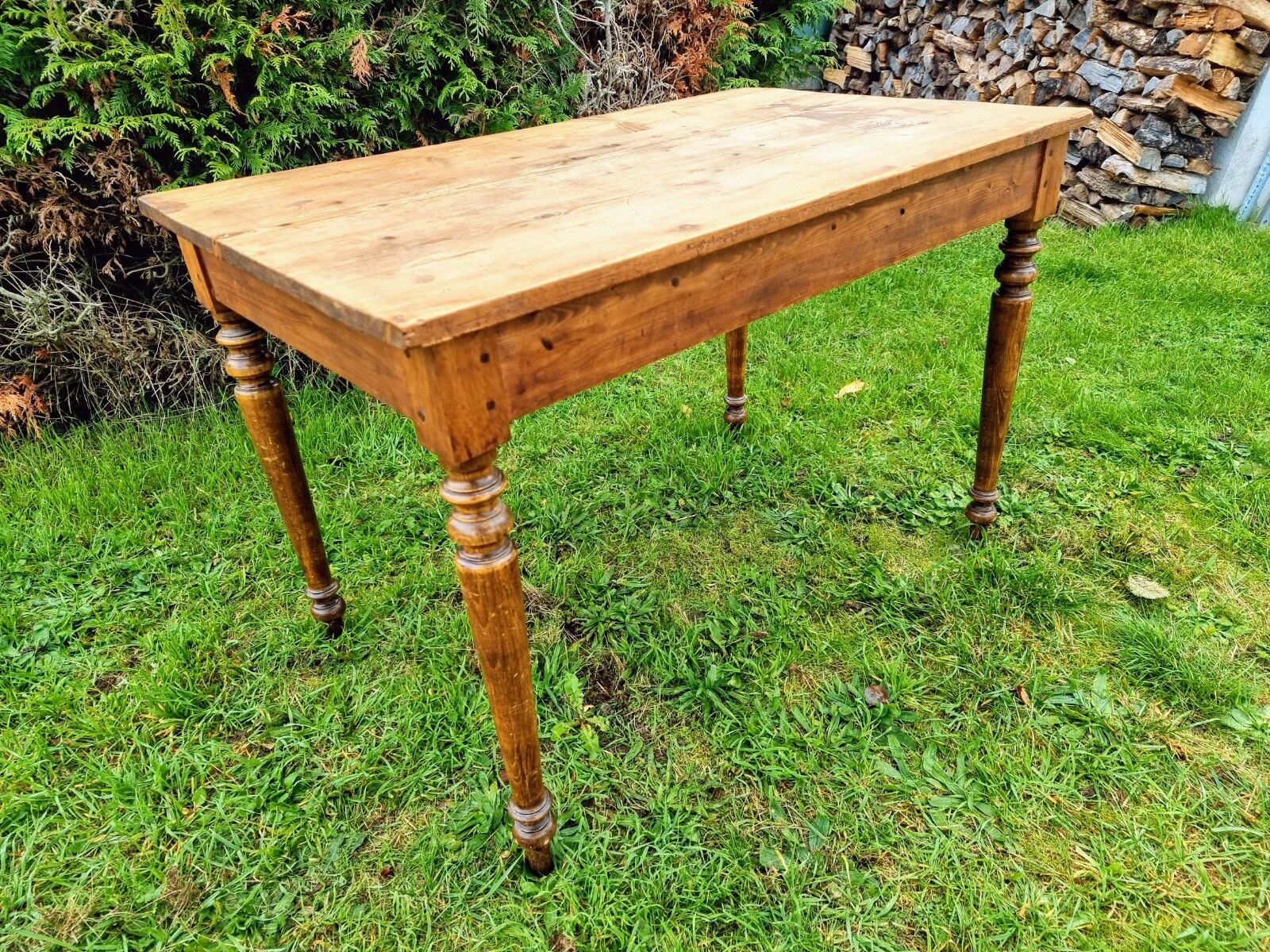 Brocante table