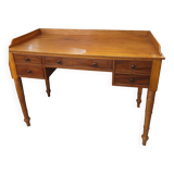 Bureau plat avec rebord