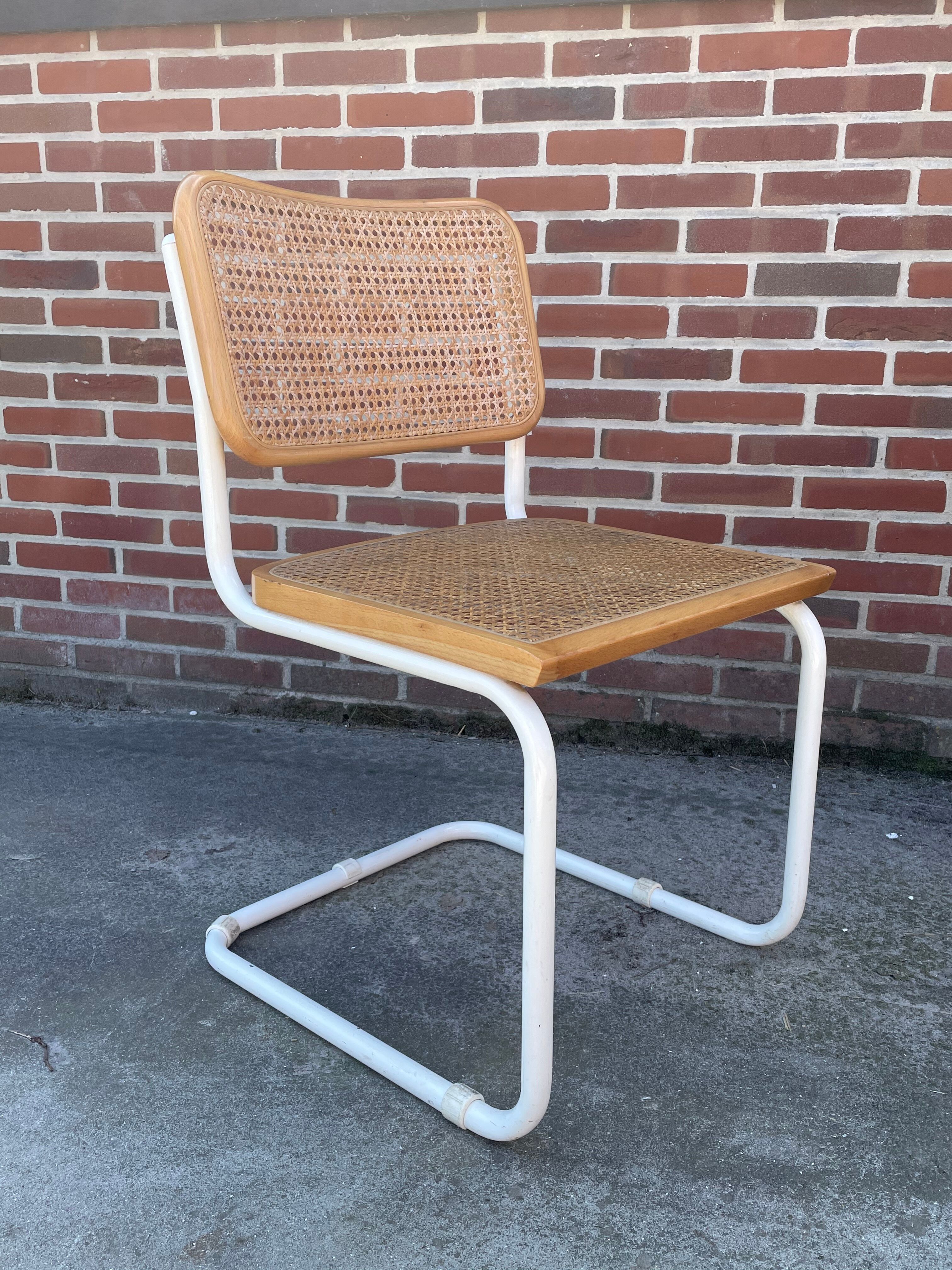 Cesca design chair b32 model white