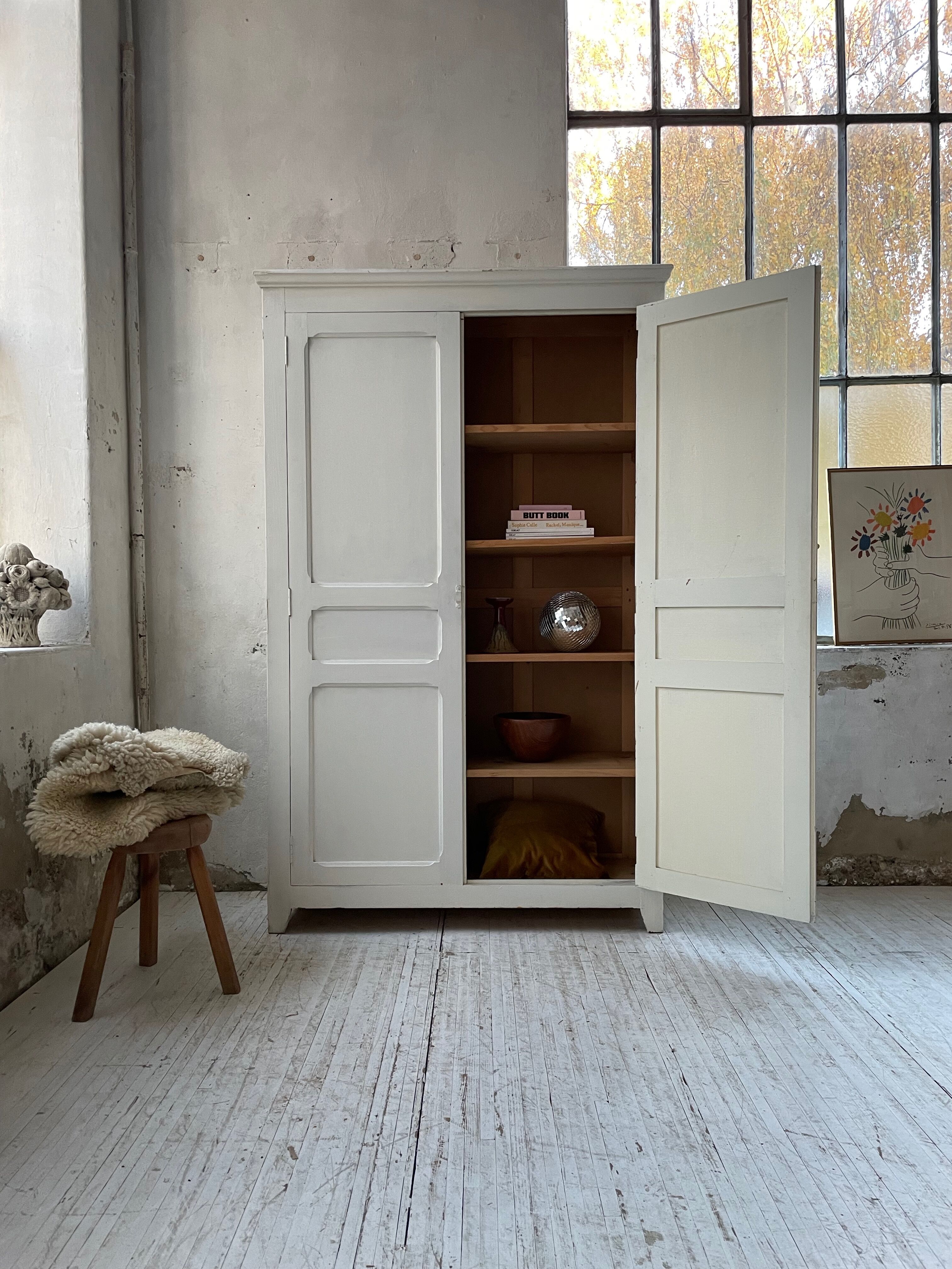 White cutter cabinet