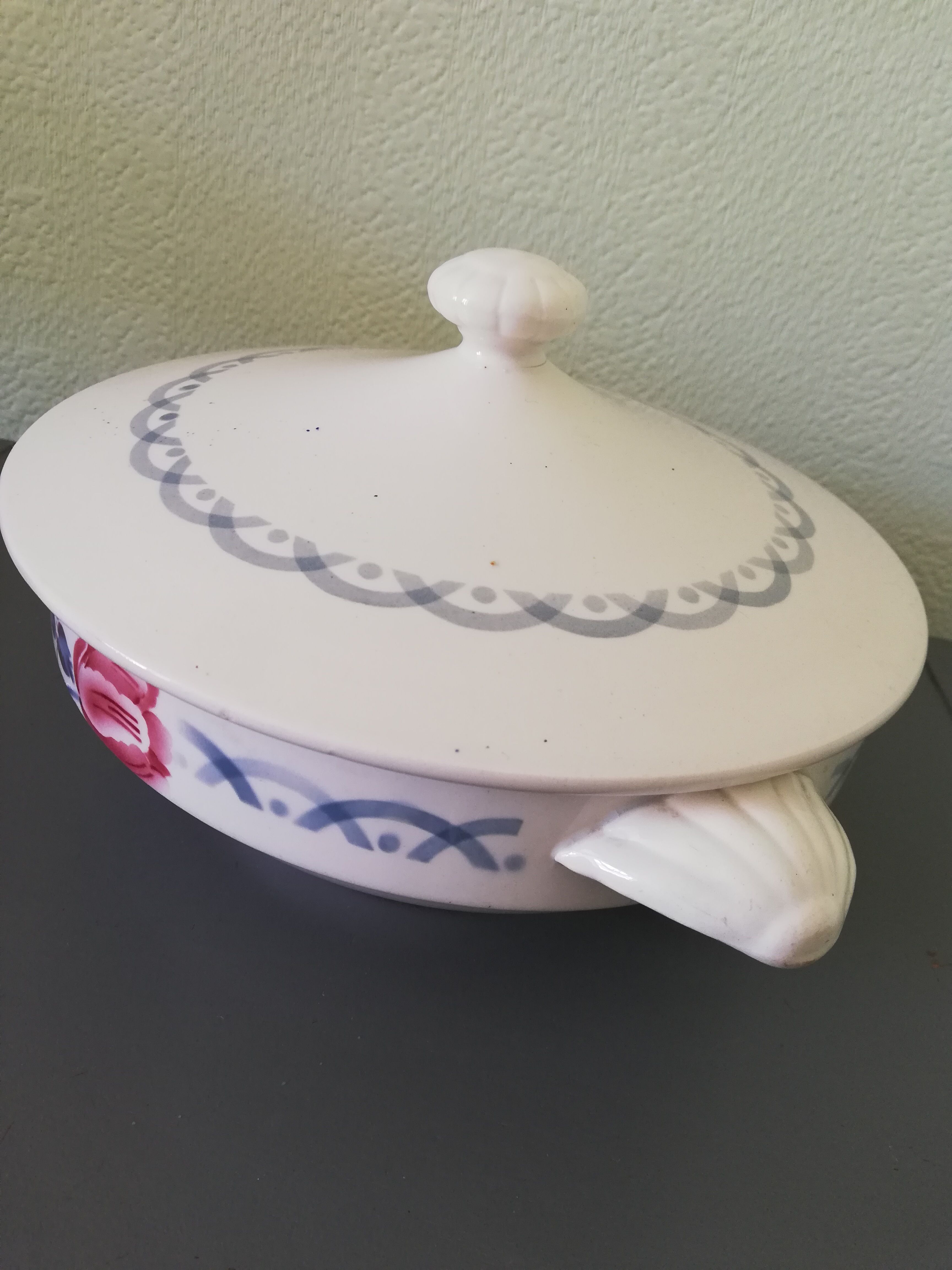 Tureen