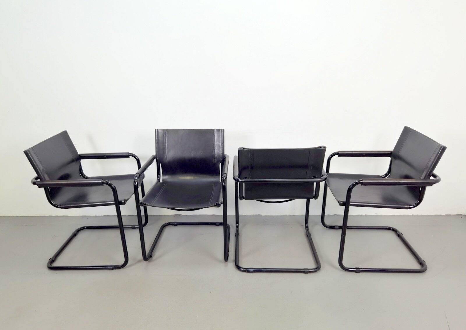 Mid-Century Modern Bauhaus Leather B34 Armchairs by Mart Stam & Marcel Breuer for Fasem, Italy, 1980, Set of 4