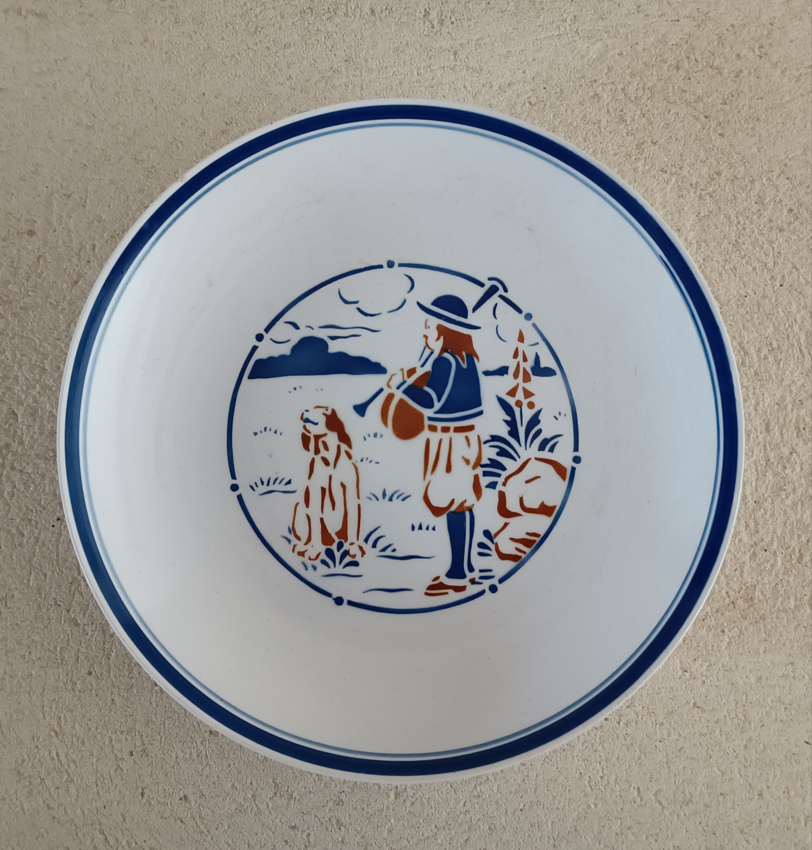 Plate iron earth decoration of Breton ringer Orchies Moulin des Loups