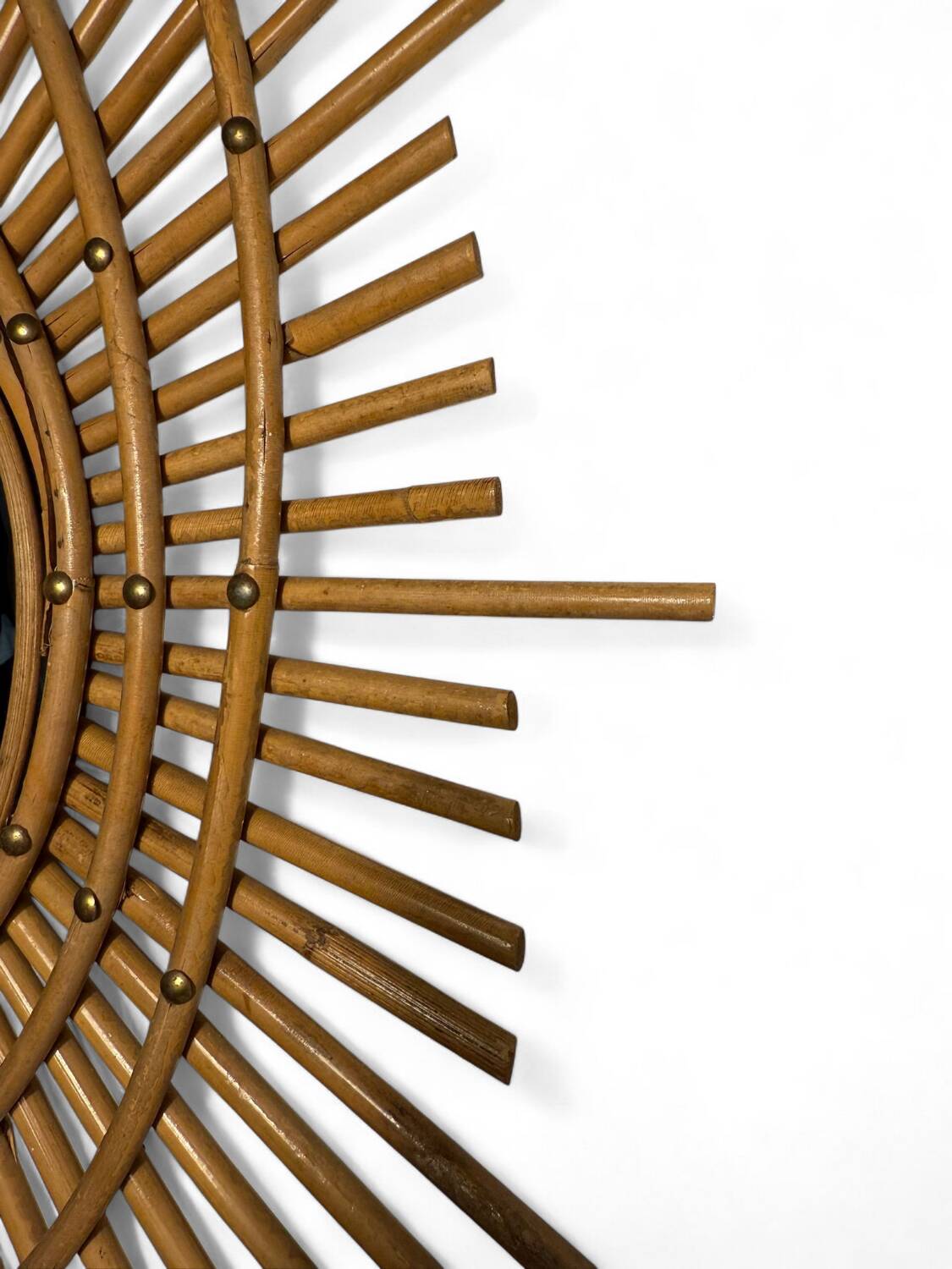 Miroir mural vintage bambou & laiton – France, circa 1950