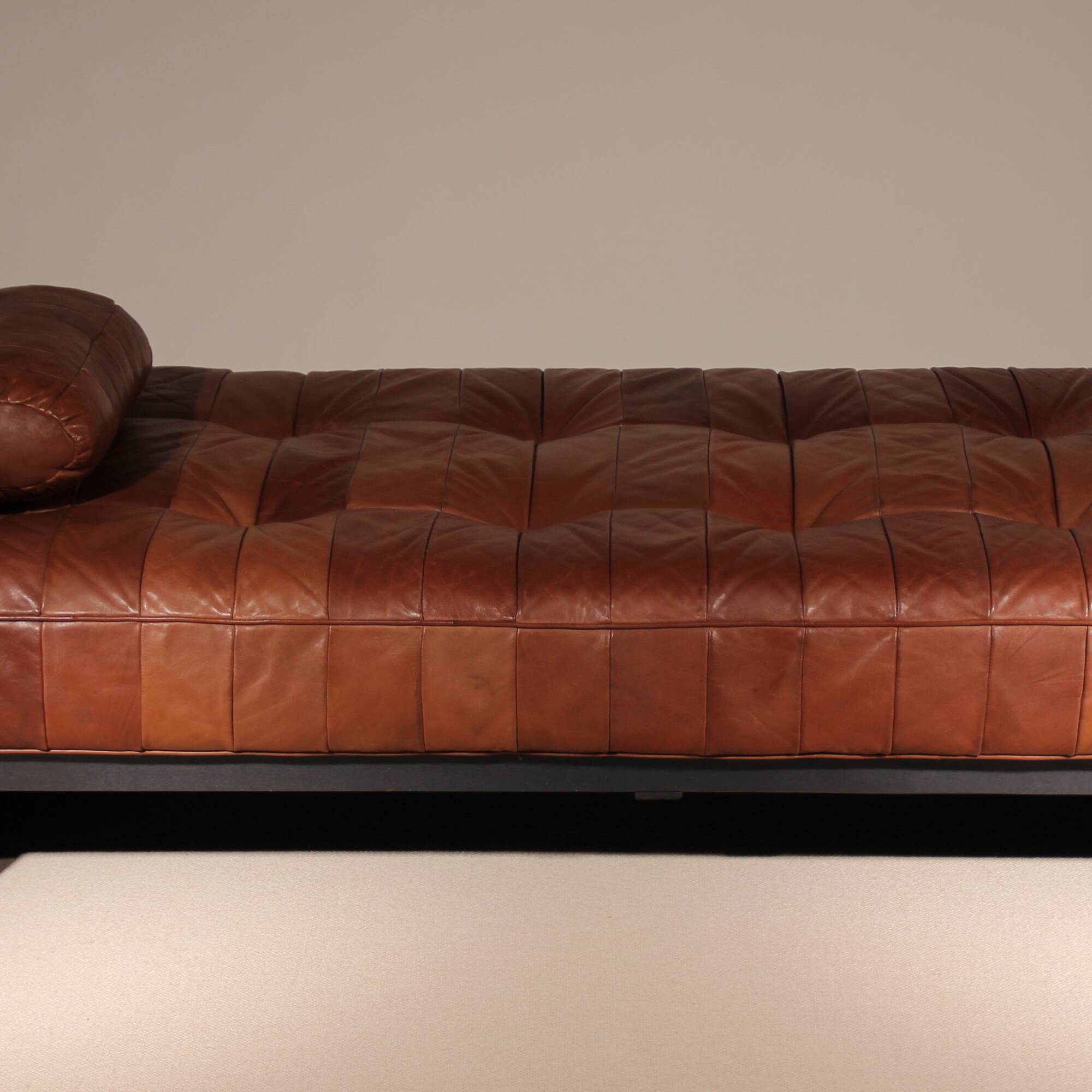 Daybed ‚DS-80‘ in Cognac Patchwork Leather by De Sede | Switzerland 1970s