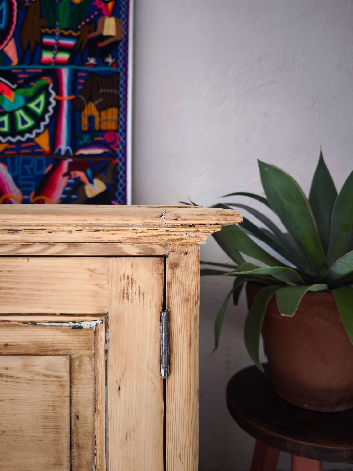 Confiturier, buffet ancien en sapin