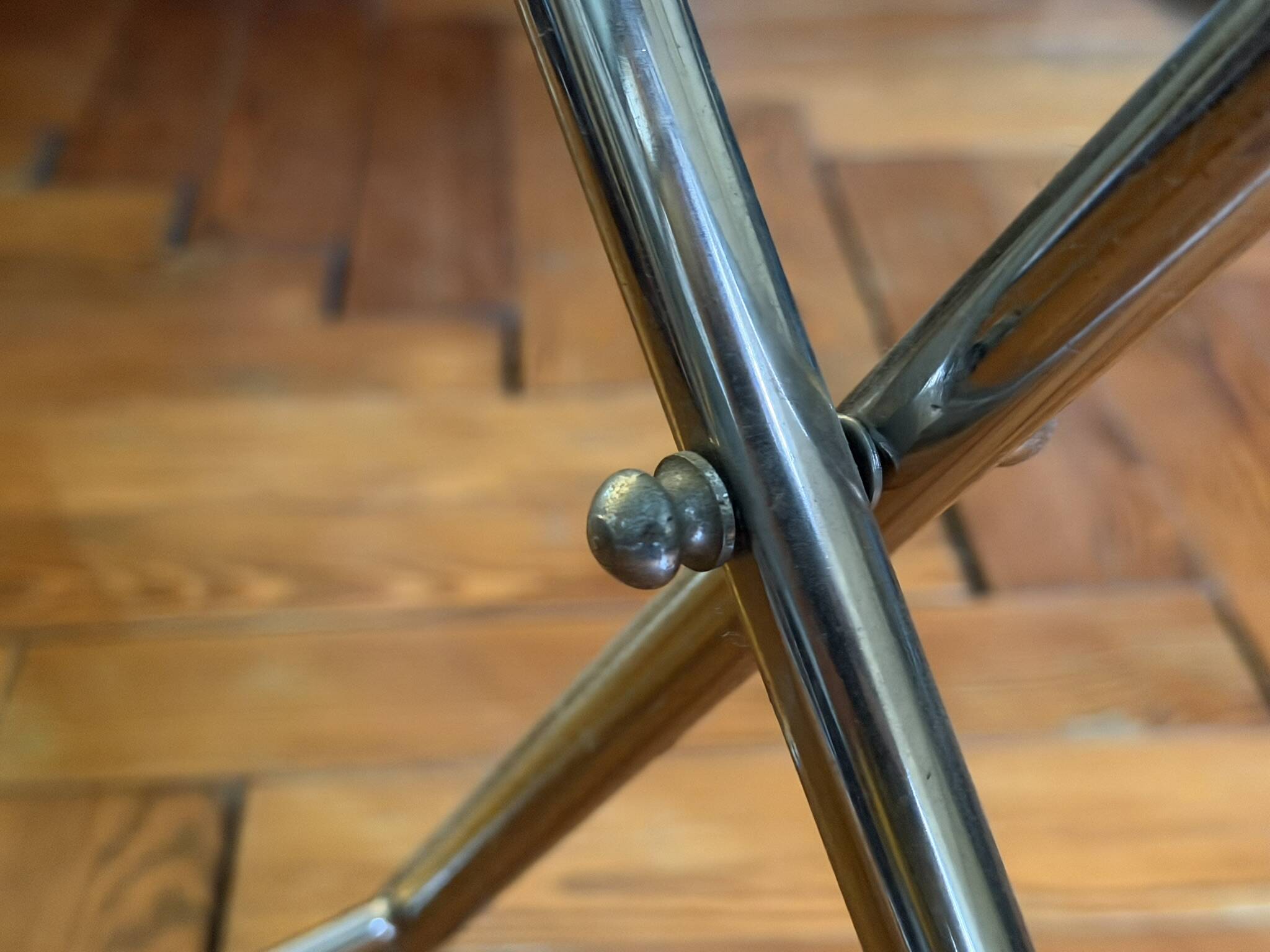 Nickel-plated metal dessert trolley