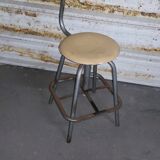 Stool factory whale tail