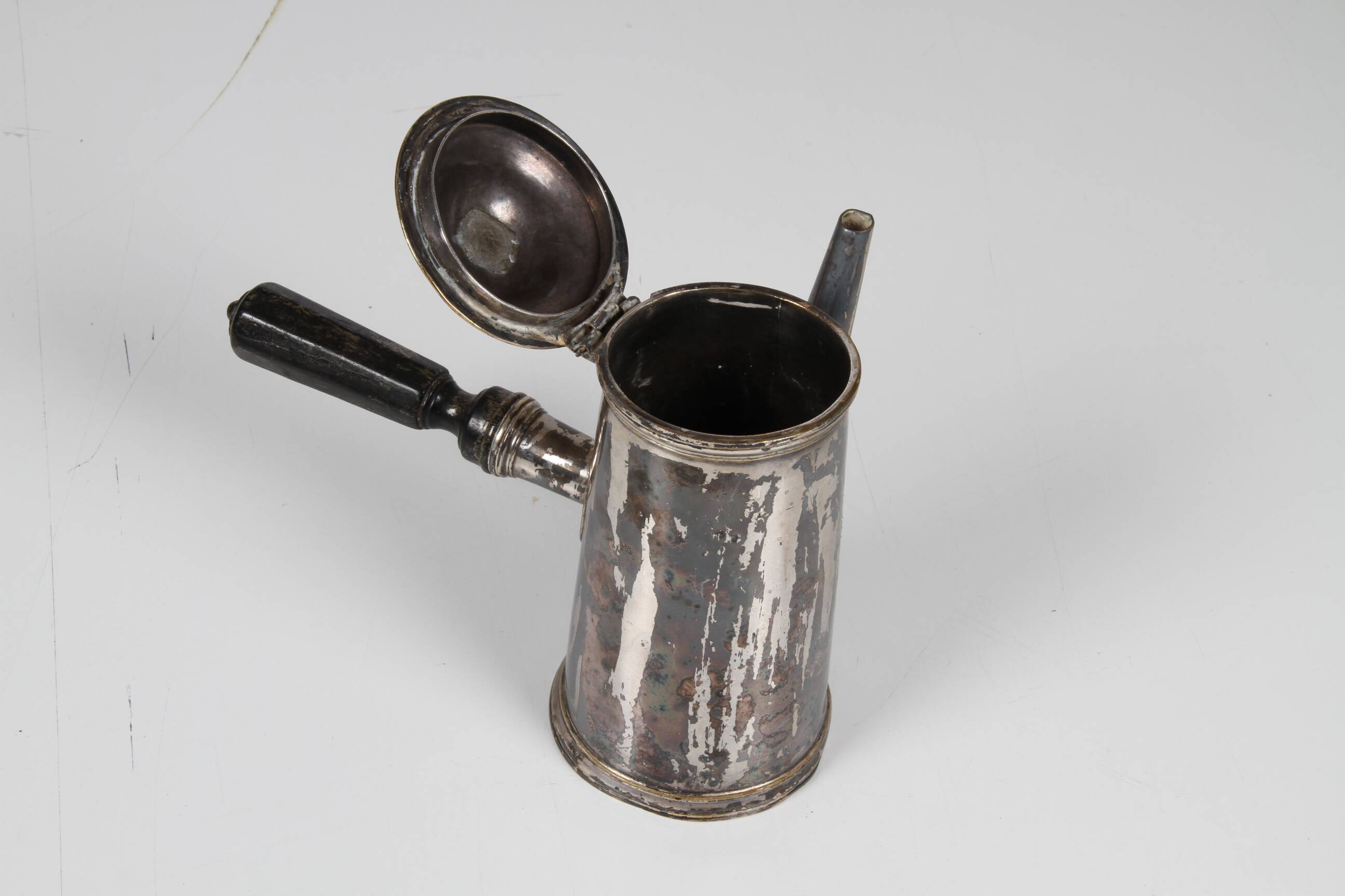 Individual silver-plated chocolate pot
