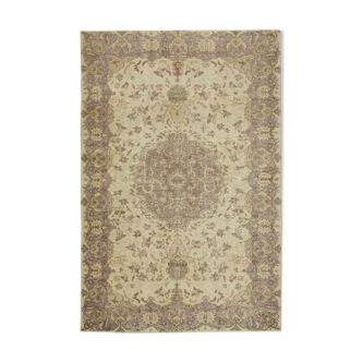 Tapis beige turc noué à la main 192 cm x 285 cm