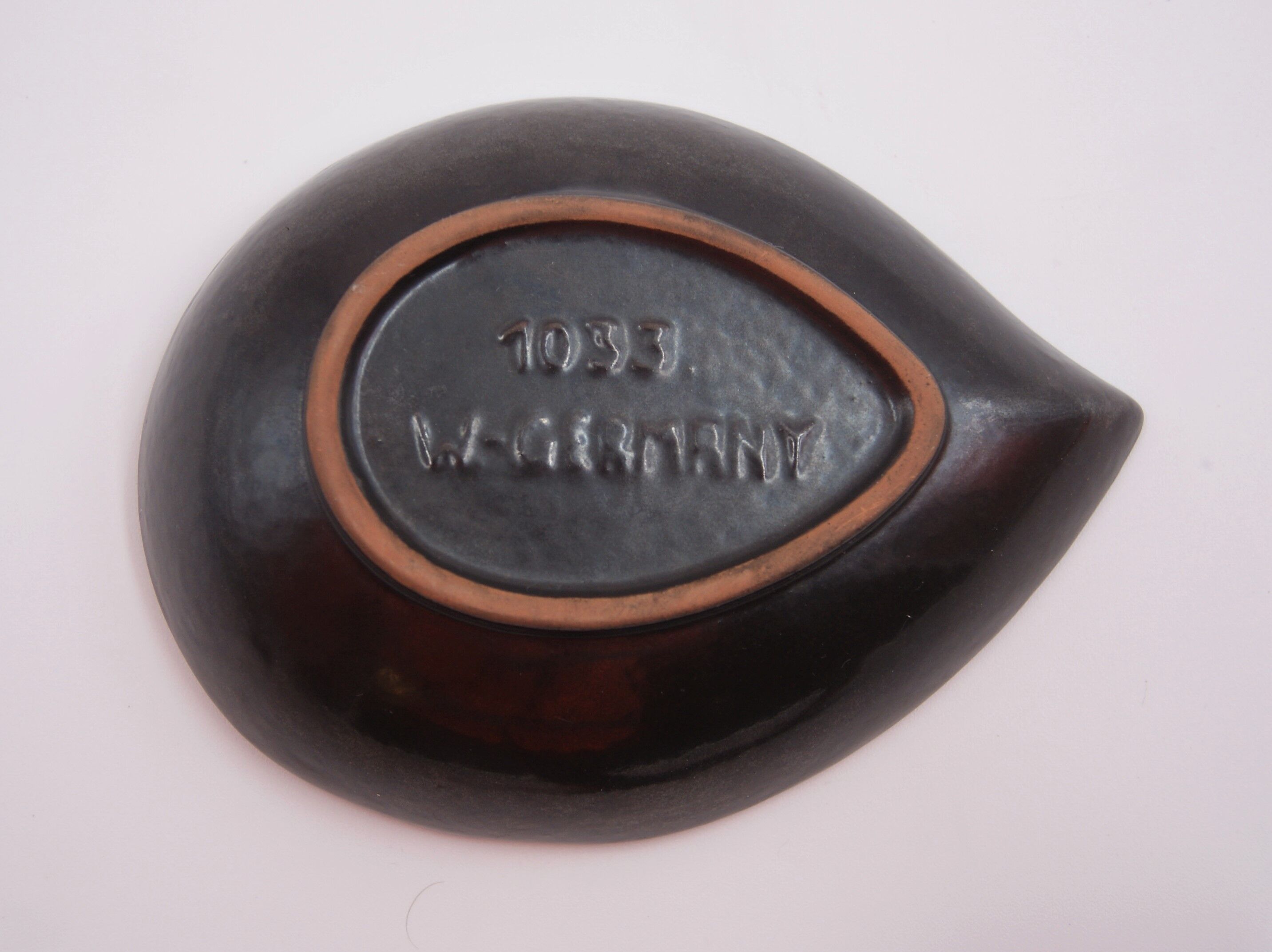 Vintage Carstens Germany ceramic pocket trays