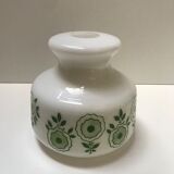 Opaline blanche à motifs fleurs vertes