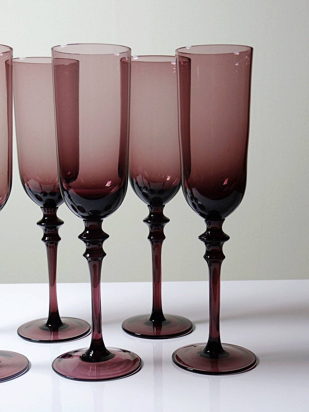Set of 6 large vintage 70s-80s champagne flutes, violet blown glass