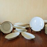 Service ancien en porcelaine de Limoges
