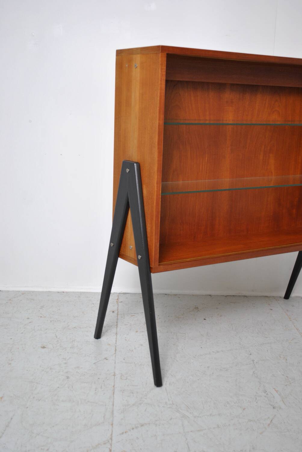 Meuble pieds compas 1970