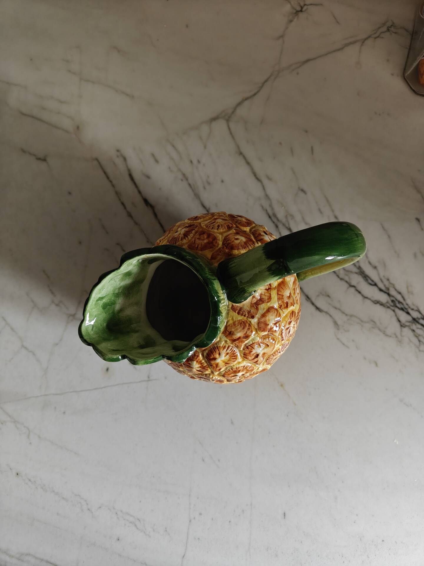 Pineapple jug