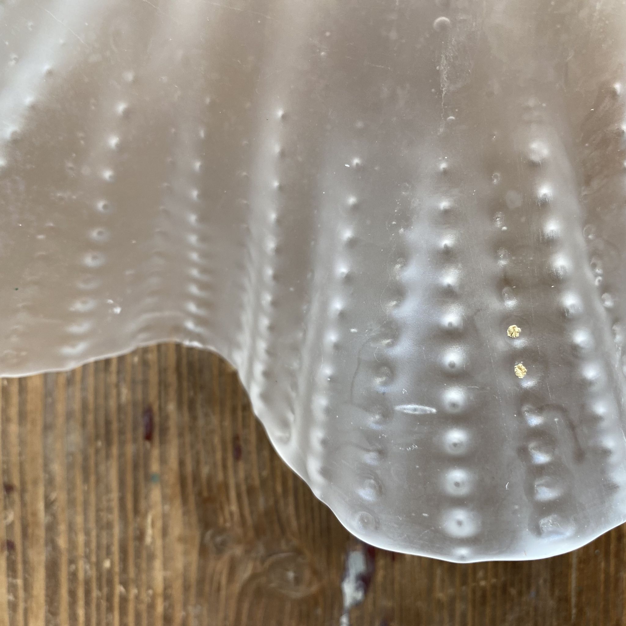 Suspension lamp opaline flower