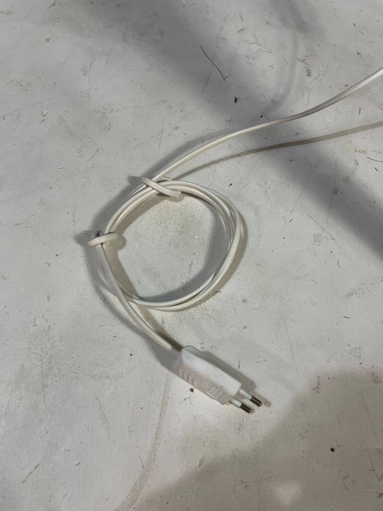 Grand lampadaire ULUV, bois et verre dépoli, Tchécoslovaquie, années 1960