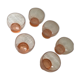 Six glasses pink 60s