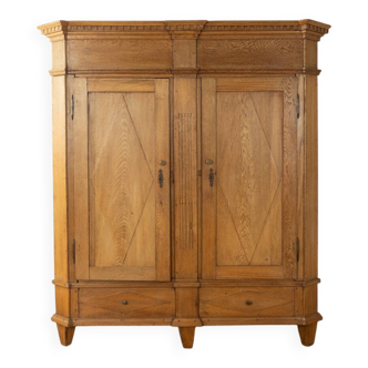 Classicist wardrobe from around 1840, solid oak, Austria