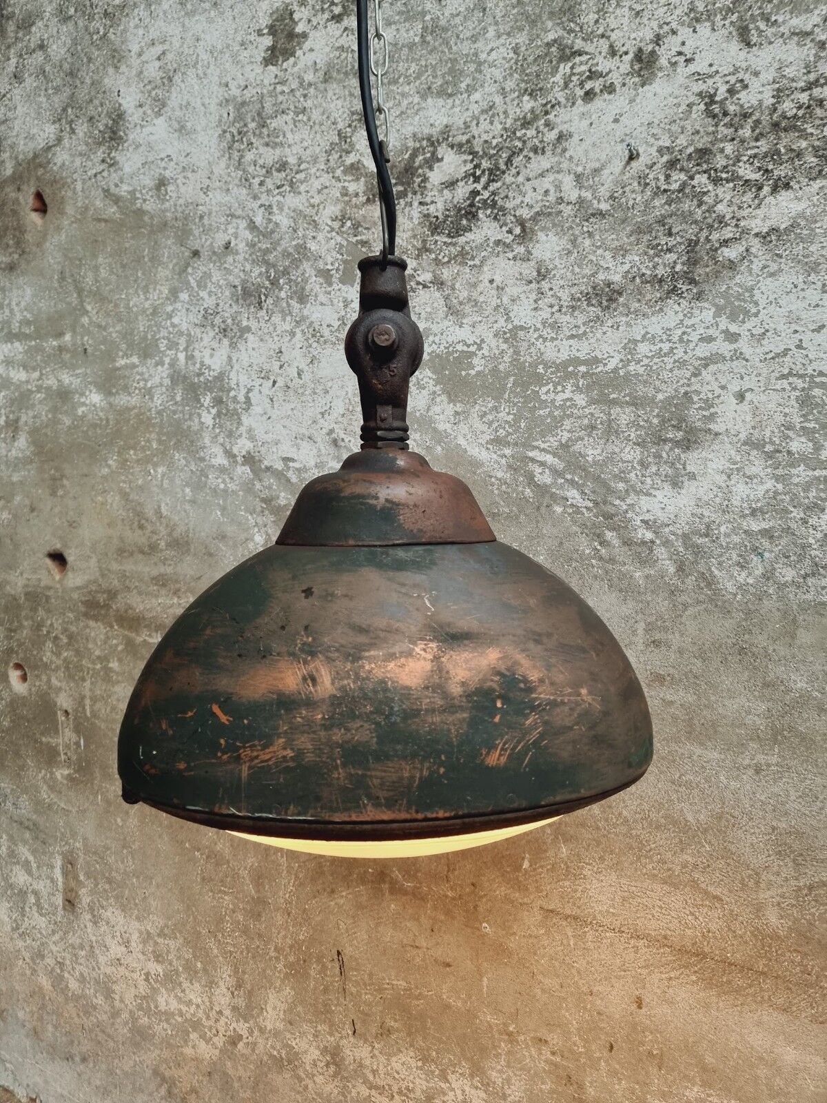 Antique copper street lamp Philips hanging lamp