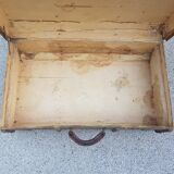 Old wooden travel trunk case