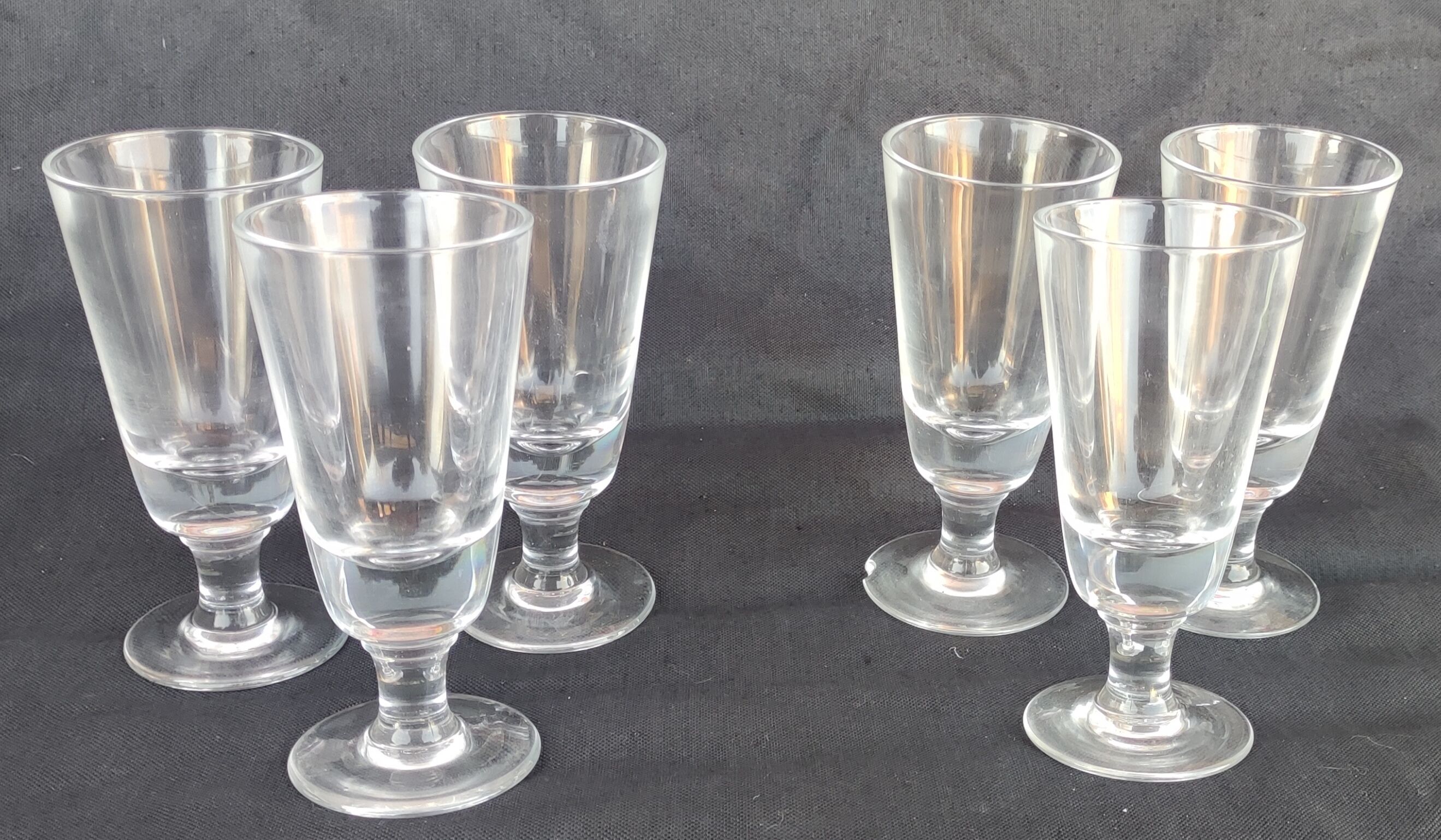 Series of 6 Old Bistro Glasses