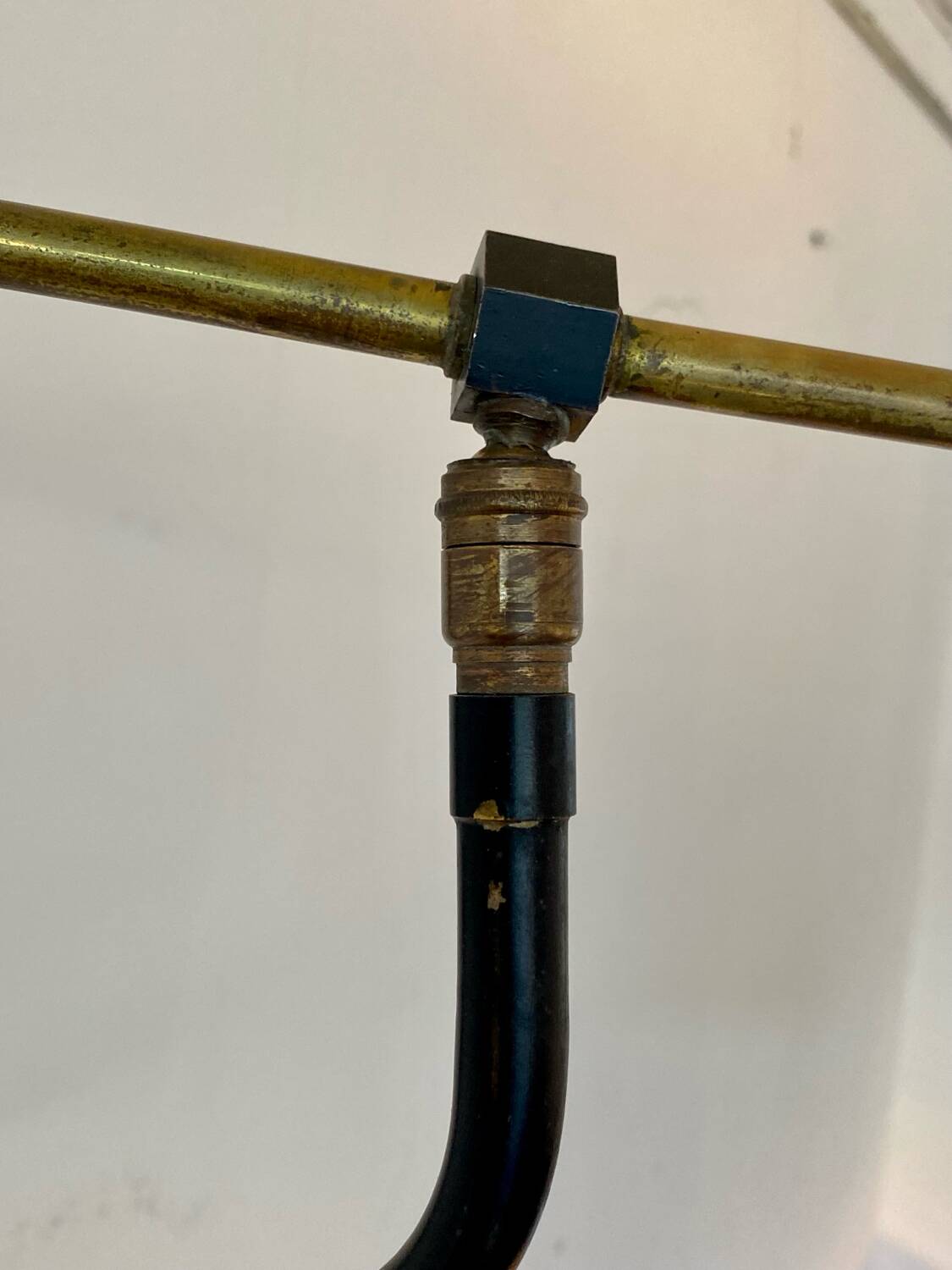 Wall lamp with arms and counterweight 1950