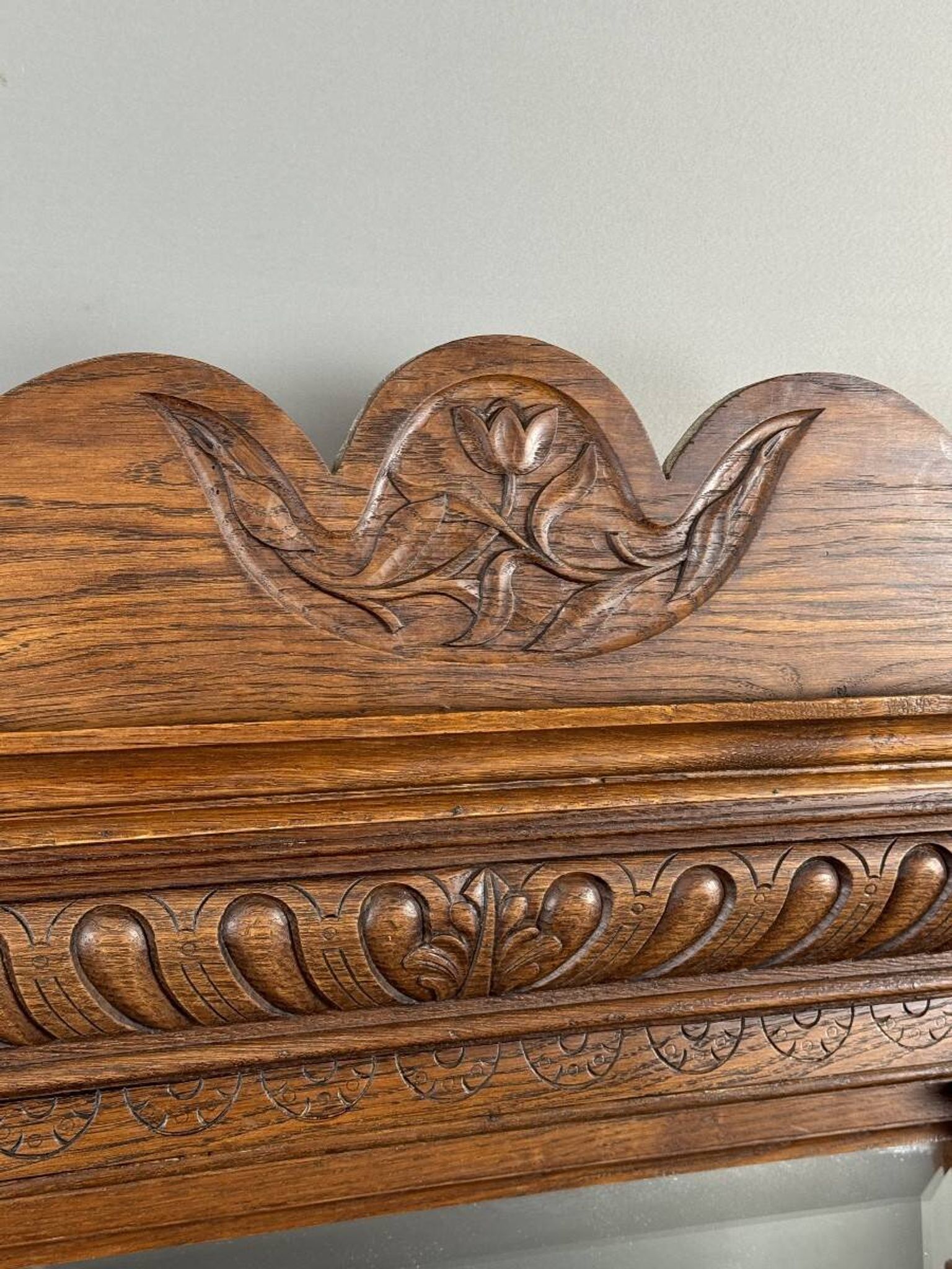 Large carved wooden mirror, late 19th century
