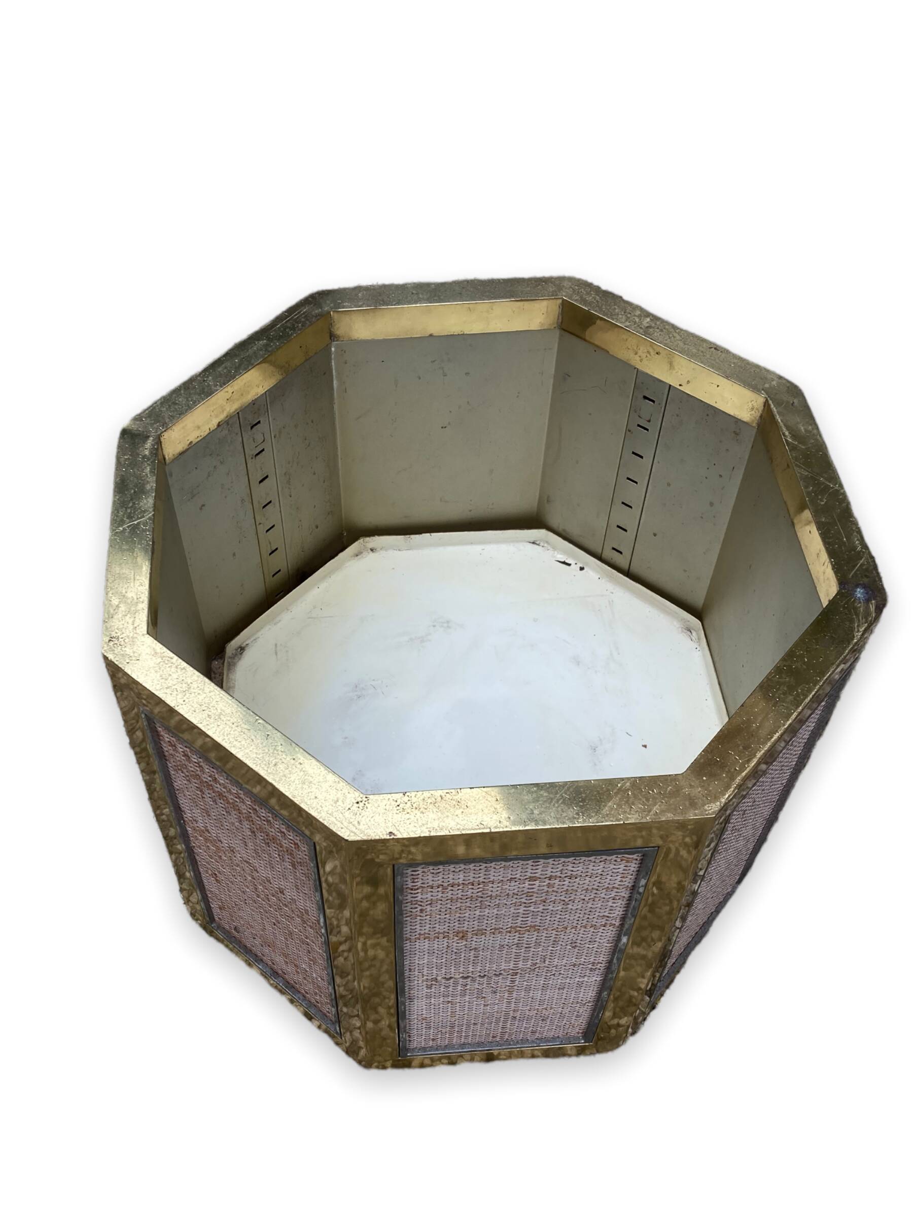 Planter in chrome steel and wicker