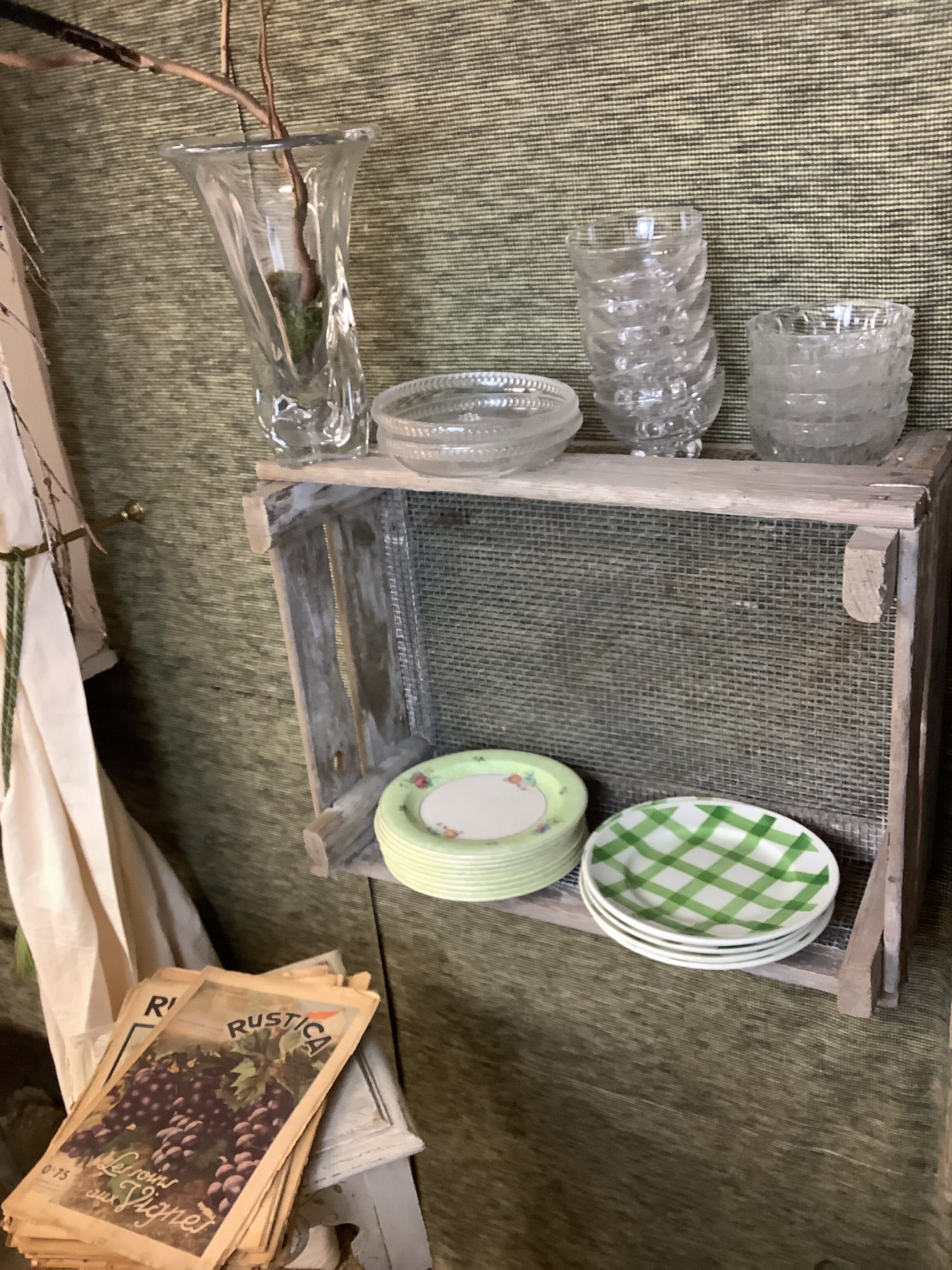 9 Dessert plates spring décor made in france Salins