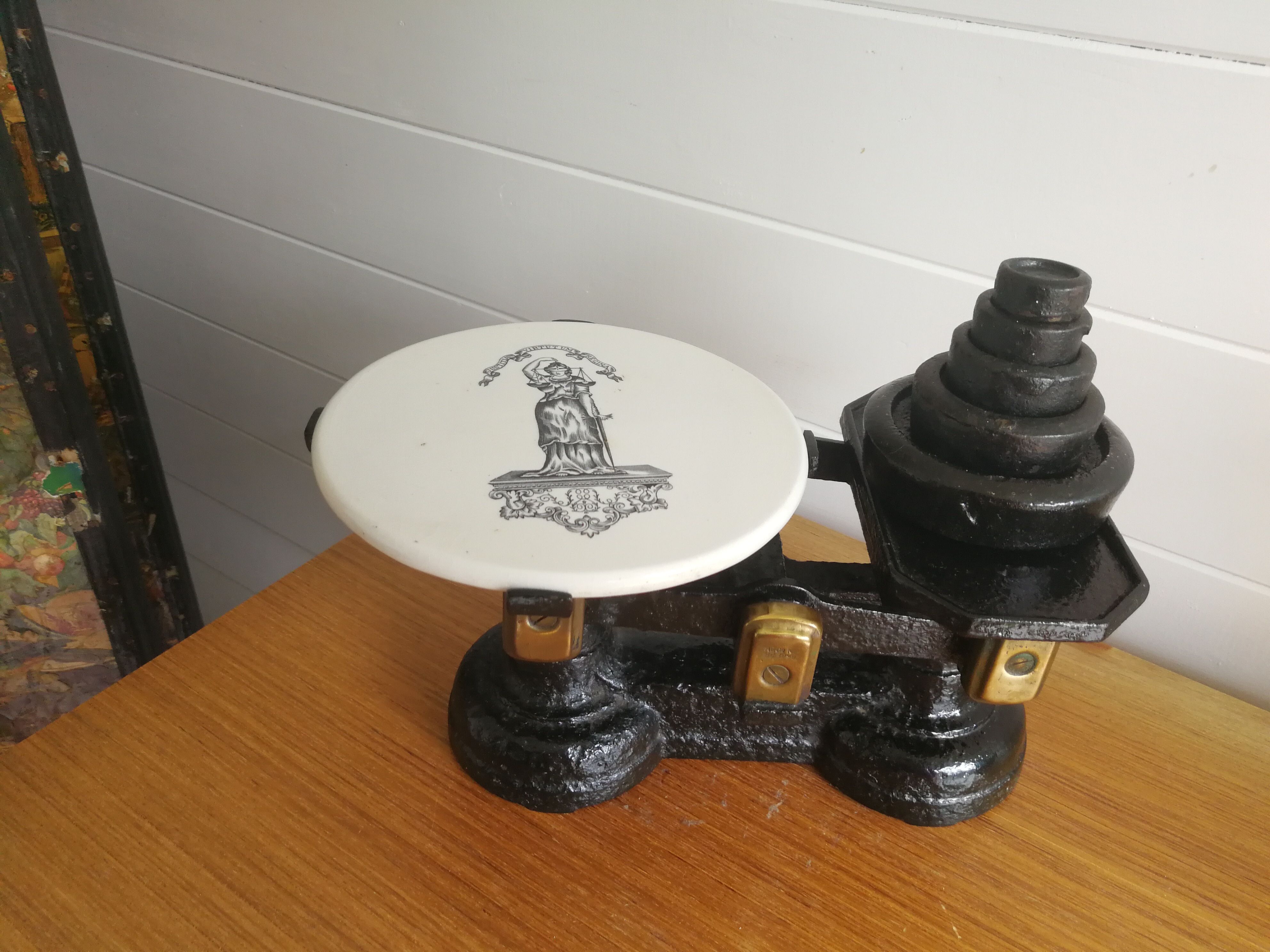 Antique Cast Iron Kitchen Scales With Ceramic Tray And Weights
